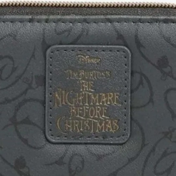 Loungefly Disney Nightmare Before Christmas Jack & Sally Graveyard Zipper Wallet - Picture 4 of 4